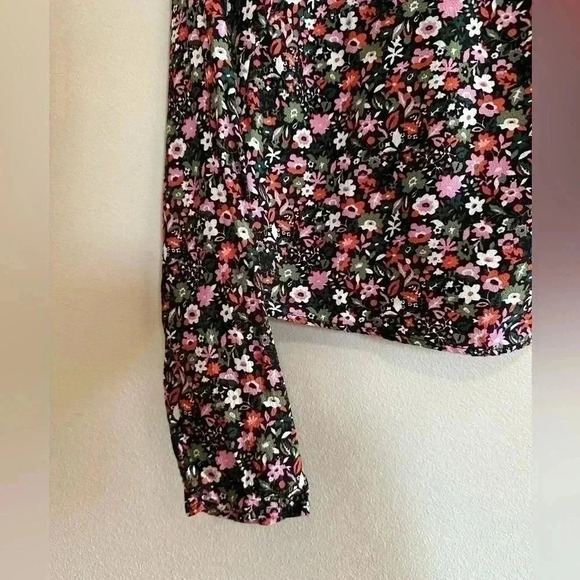 Boden Ditsy Meadow Floral Print V-Neck Long Sleeve Blouse Size US 8 - Picture 4 of 6